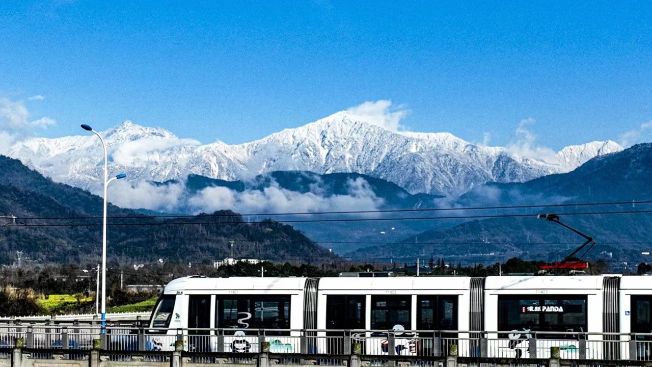 Dujiangyan M-TR tourist passenger dedicated li&nbsp;